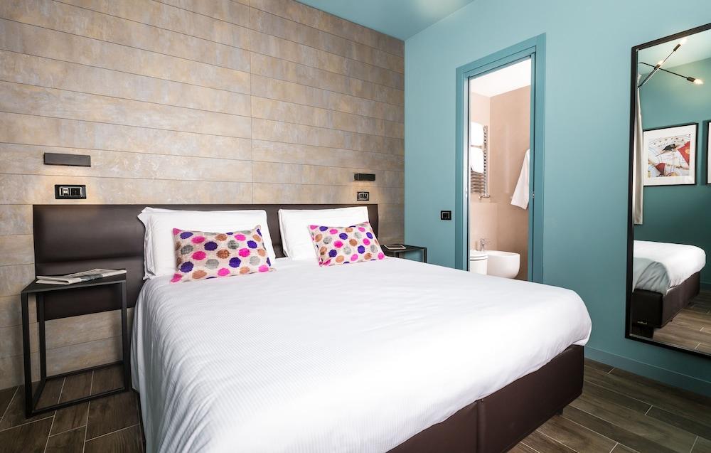 Globus Urban Hotel Флоренция Екстериор снимка
