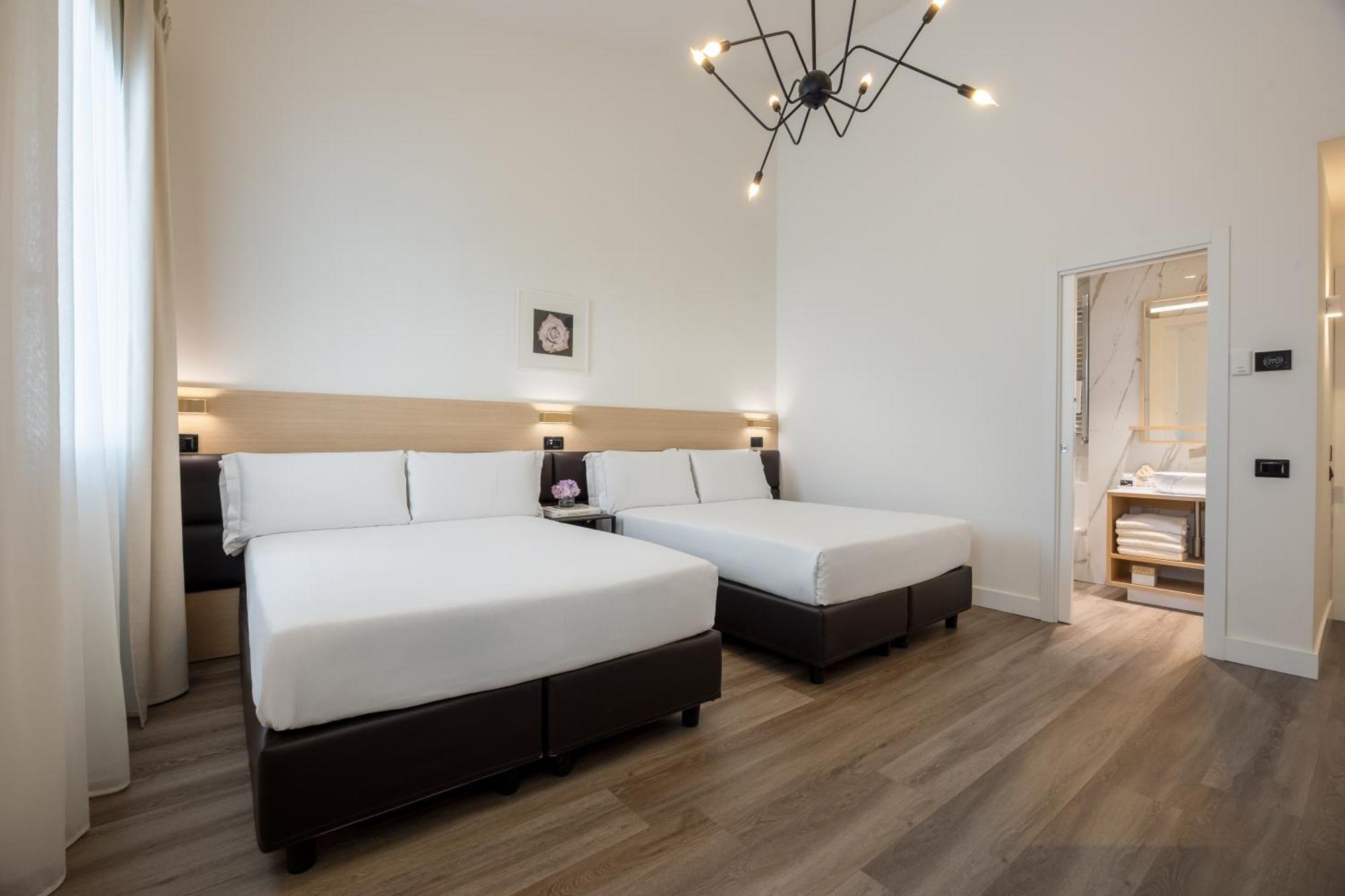 Globus Urban Hotel Флоренция Екстериор снимка
