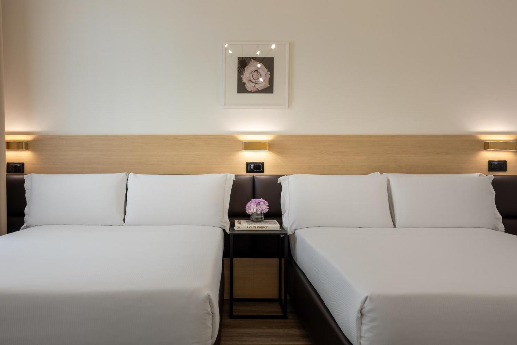 Globus Urban Hotel Флоренция Екстериор снимка
