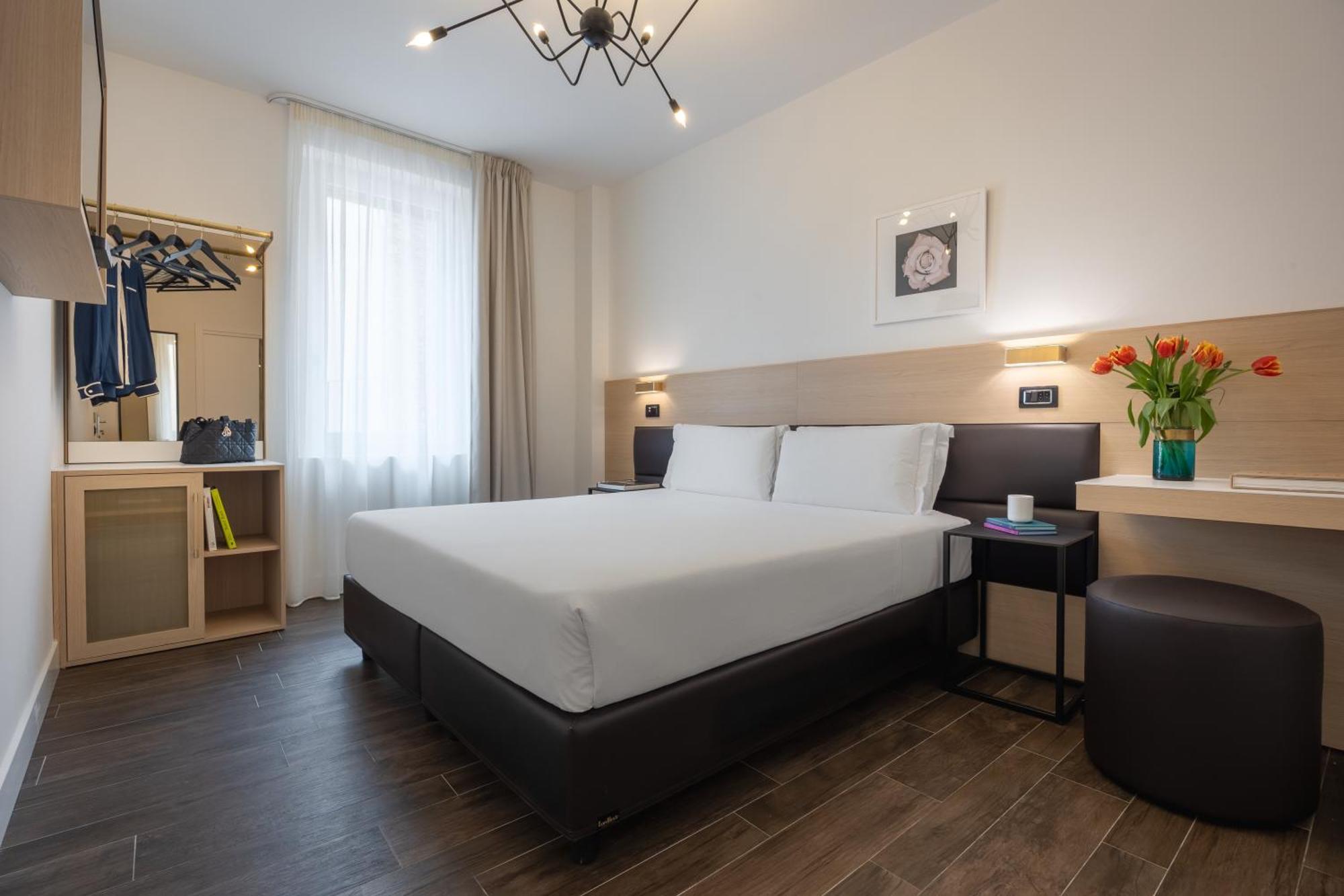 Globus Urban Hotel Флоренция Екстериор снимка